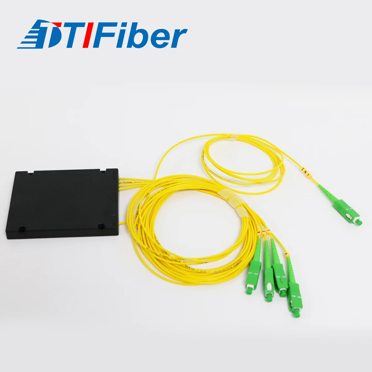 PLC splitter 1x4 with SC/APC connectors in ABS box